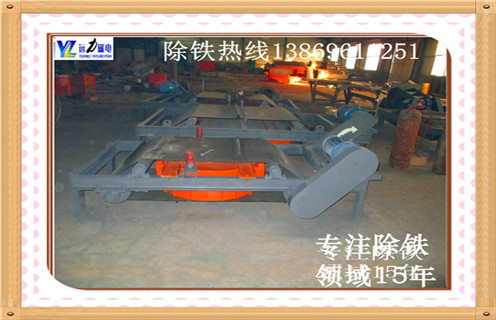 自卸式電磁除鐵器，吉林自卸式電磁除鐵器配件_吉林自卸式電磁除鐵器配件價(jià)格保養(yǎng)廠家配件_型號(hào)及工作視頻
